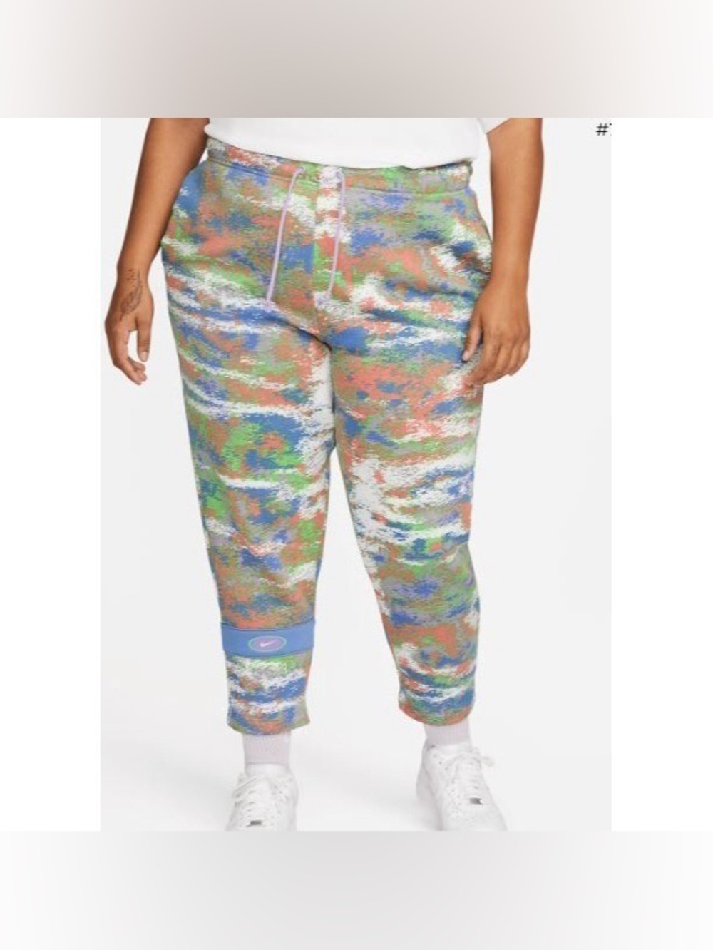 Women’s Nike Sportswear Essentials Fleece Tapered Curve Sweatpants - Size L
